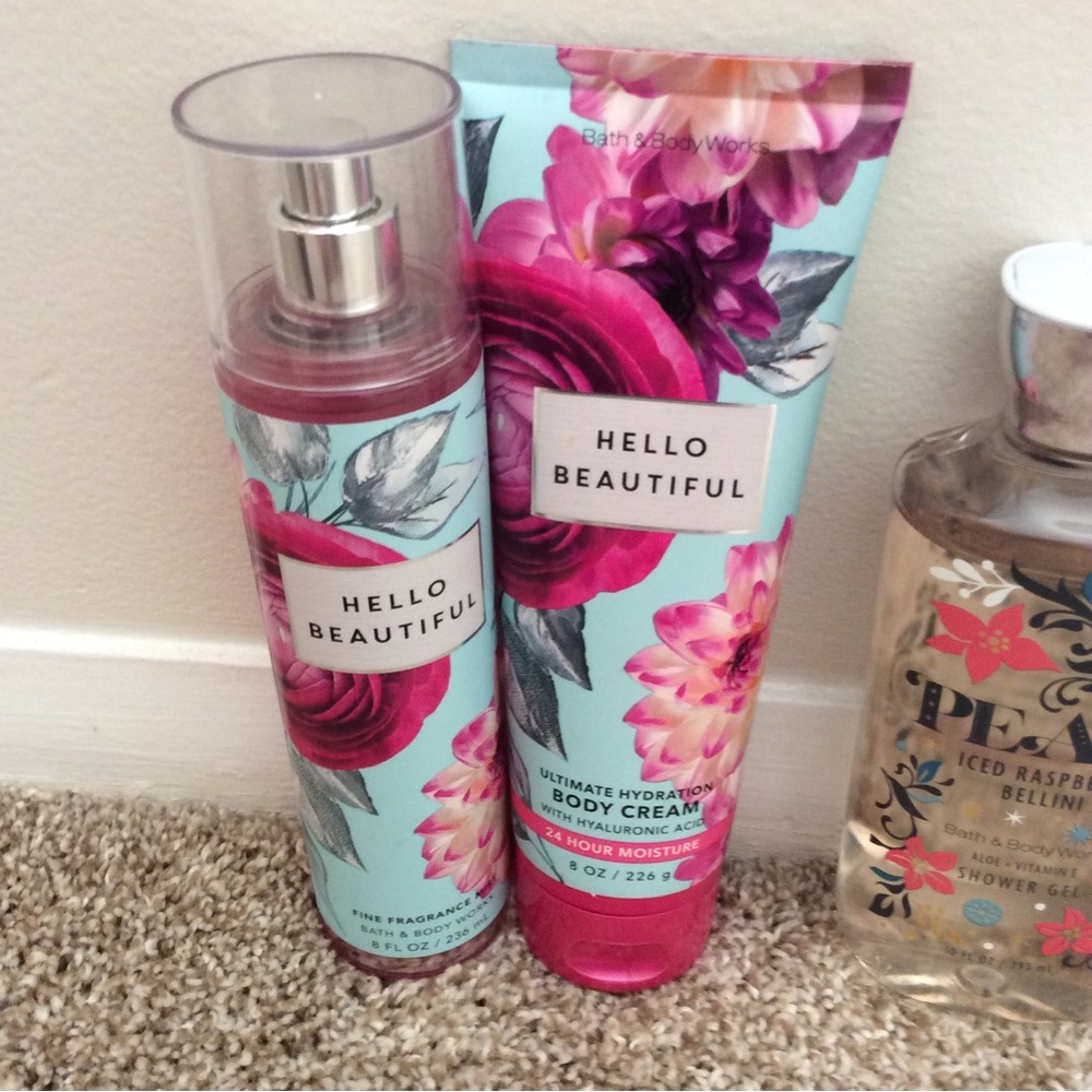 Set of 5 various BATH AND BODY WORKS